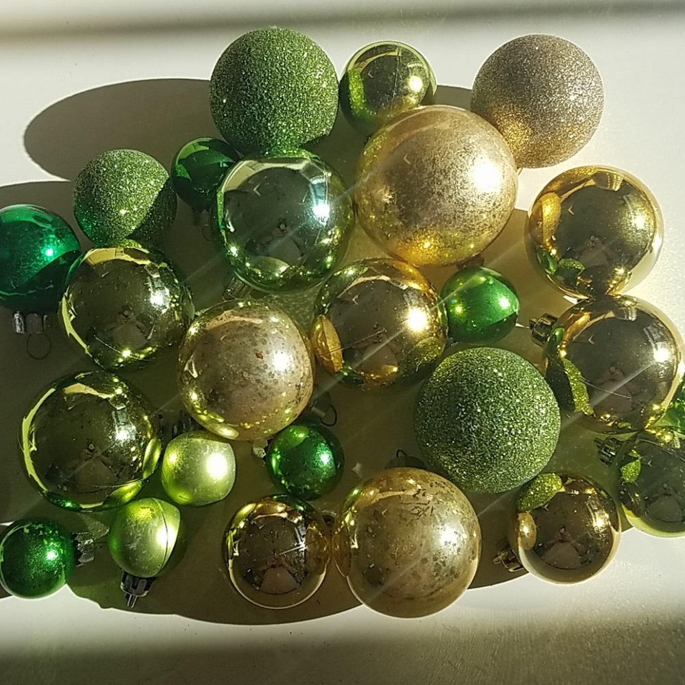 Assorted Size Green and Gold Christmas Ornaments